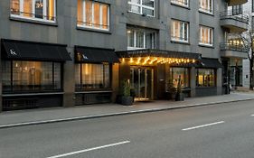 Neues Schloss Privat Hotel Zurich, Autograph Collection